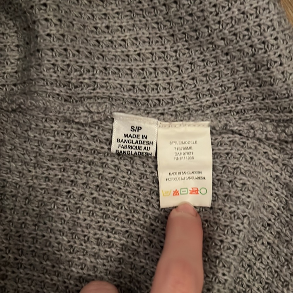 M Boutique Turtle Neck Waffle Sweater - Picture 4 of 4